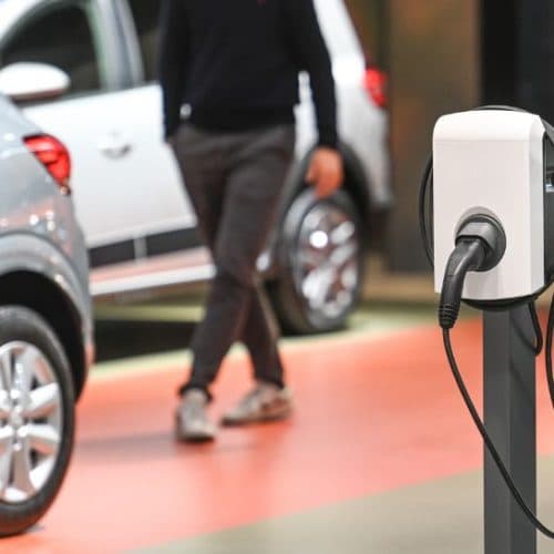 Guide d’achat d’une borne de recharge pour véhicule électrique