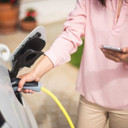 Quelles sont les aides à l’installation d’une borne de recharge pour les particuliers ?