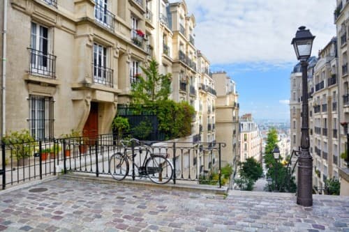 vue rue pavee parisienne 