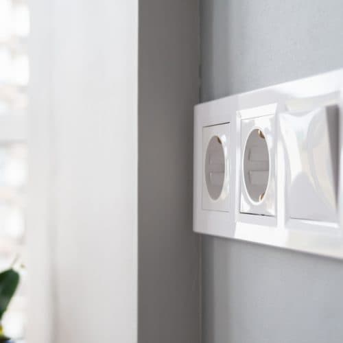 Quels sont les équipements minimums d’une installation électrique ?
