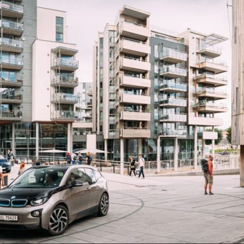 Acoustique et voiture électrique : le défi des constructeurs