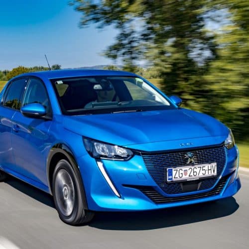 À la découverte des voitures électriques par Peugeot