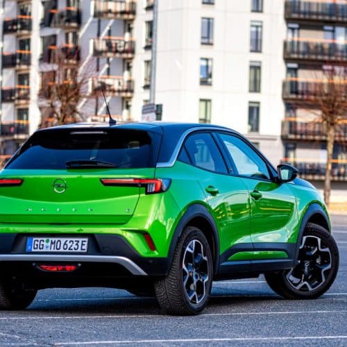 Quelle borne de recharge pour une Opel Mokka-e ?
