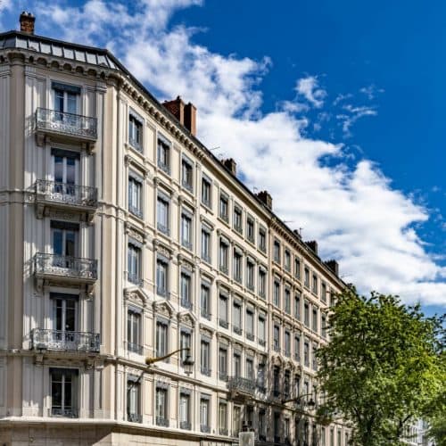 Investissement locatif avec travaux d’électricité : ce qu’il faut savoir