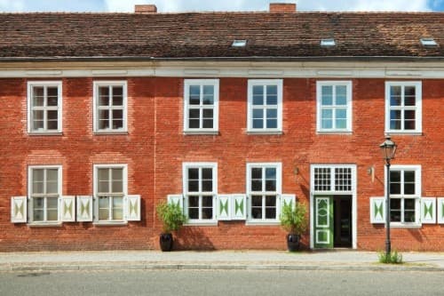 vue facade maisons mitoyennes en brique