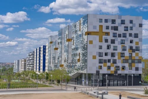 vue immeuble moderne nanterre