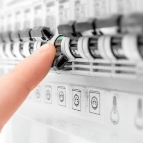 Changement de tableau électrique : combien ça coûte ?