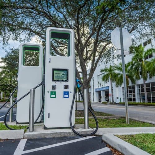 Le « coup de boost » Advenir pour l’installation de points de recharge maintenu jusqu’à mars 2022