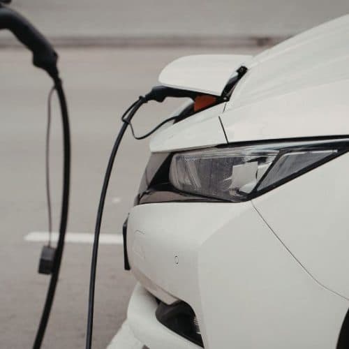 Réparation d’une batterie de voiture électrique : est-ce possible ?