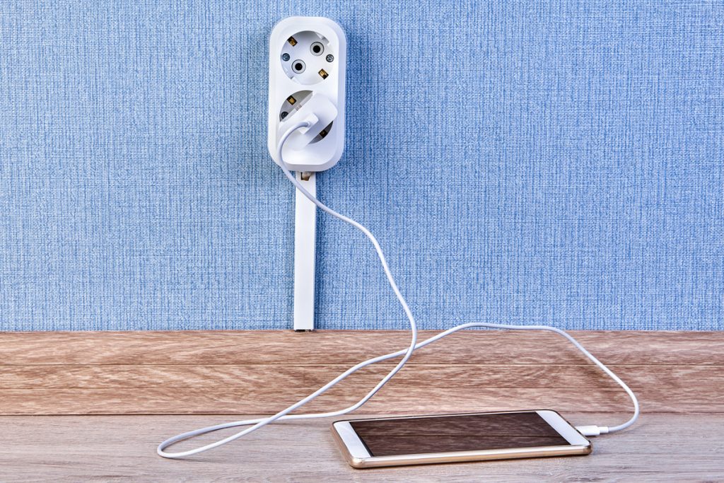 Smartphone en train de charger
