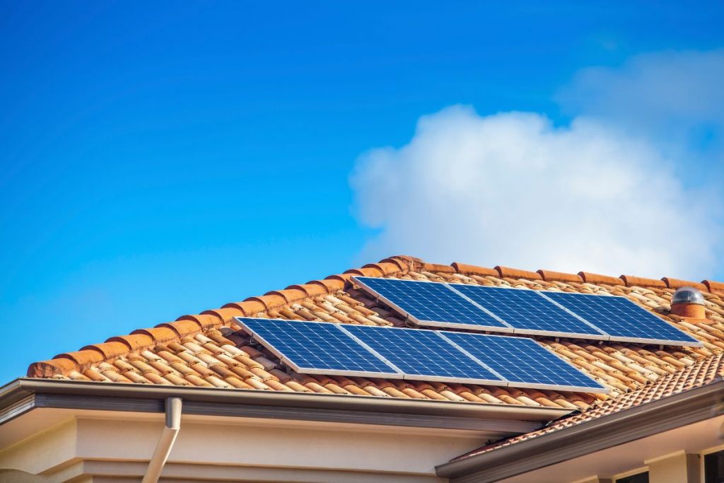 prix panneau solaire installation maison