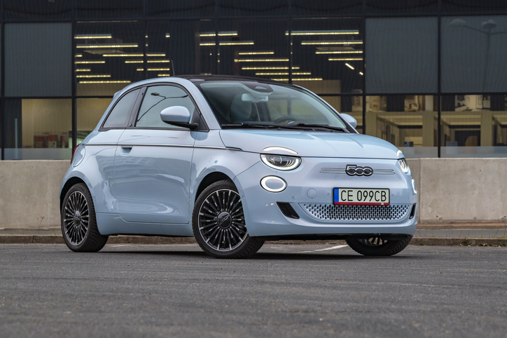 fiat e-500 bleu ciel