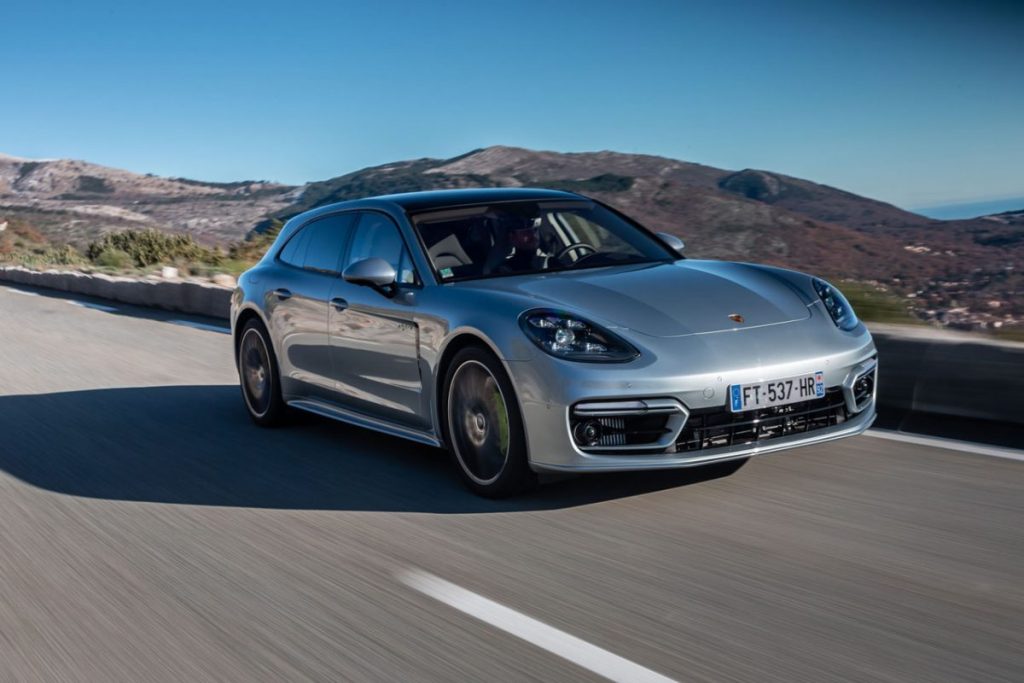 voiture électrique Porsche Panamera